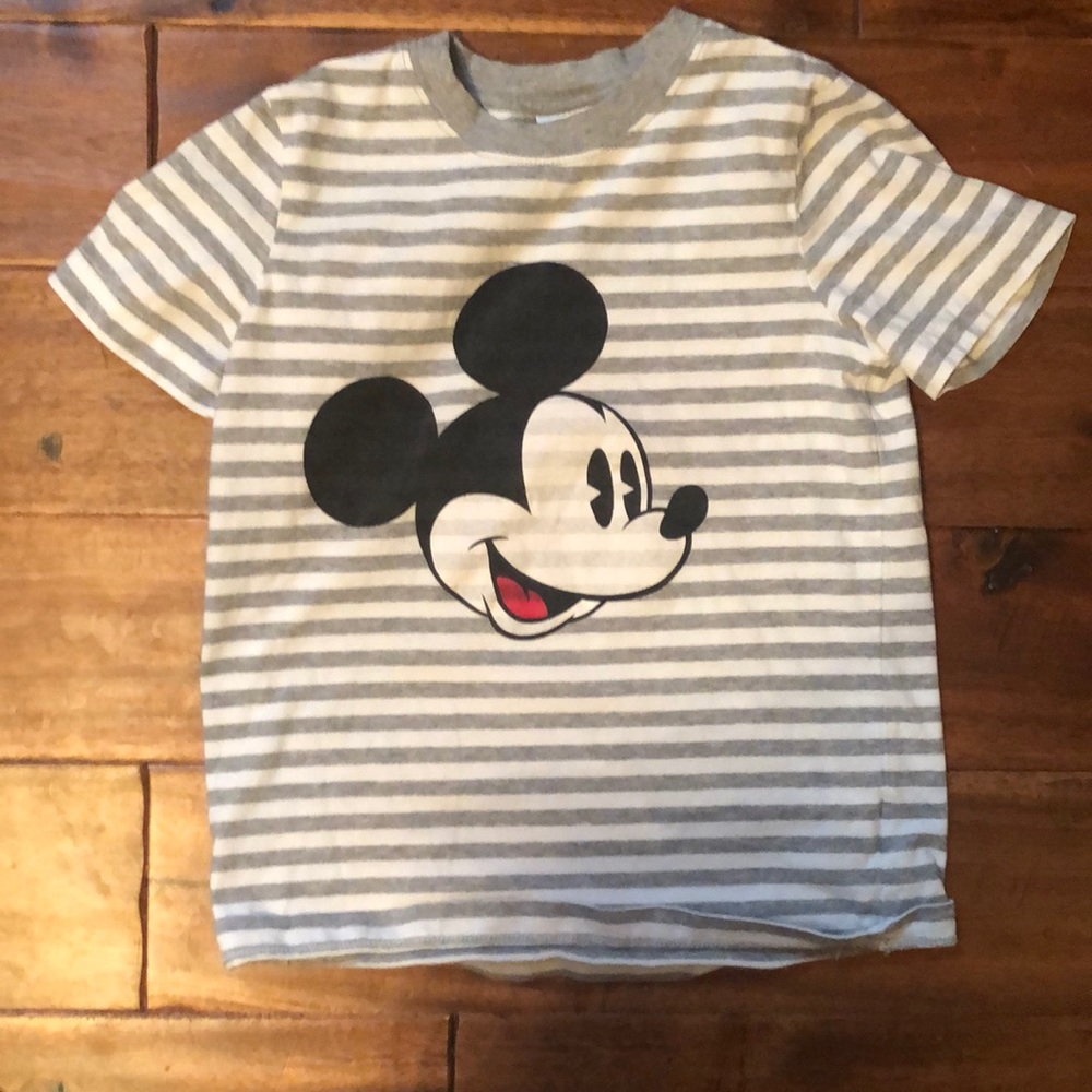 Hanna Anderson Mickey shirt